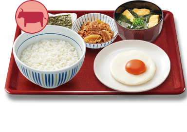 目玉焼き牛小鉢朝食
