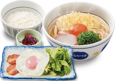 月見うどん
ベーコンエッグ＋ごはん(小盛)